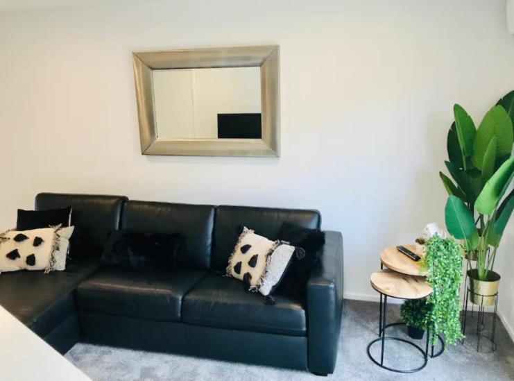 Hagley Townhouse Apartment